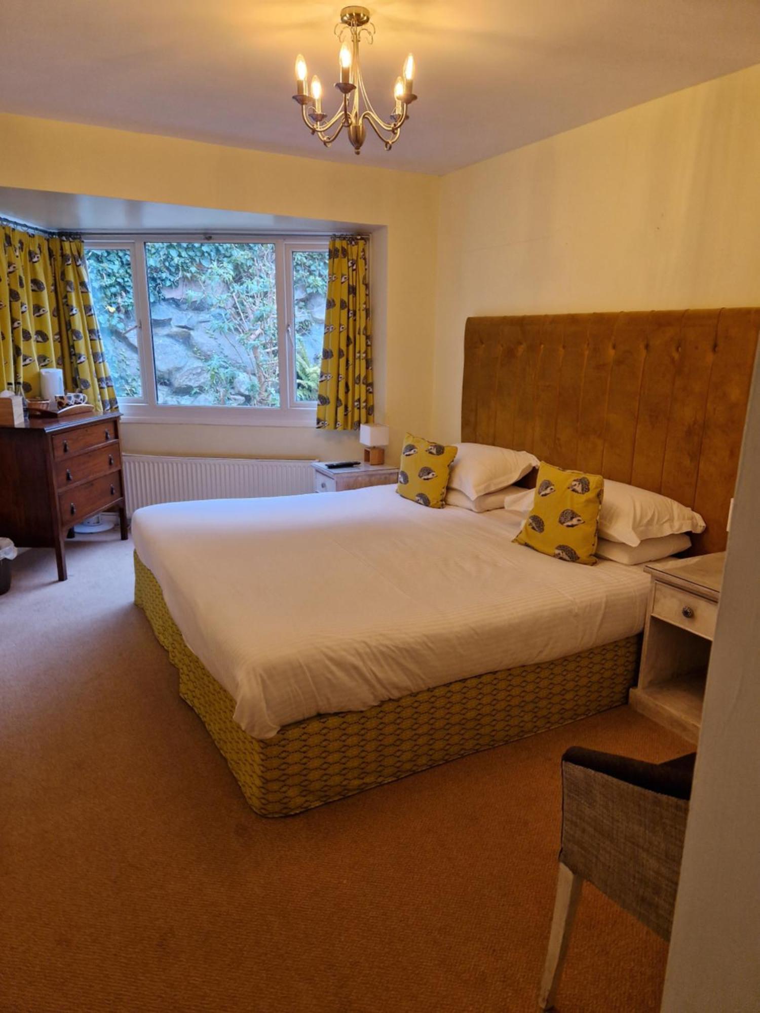Y Branwen Restaurant & Rooms - Adult Only And Dog Friendly Harlech Room photo